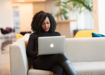 Key Factors to Consider When Buying a New Laptop